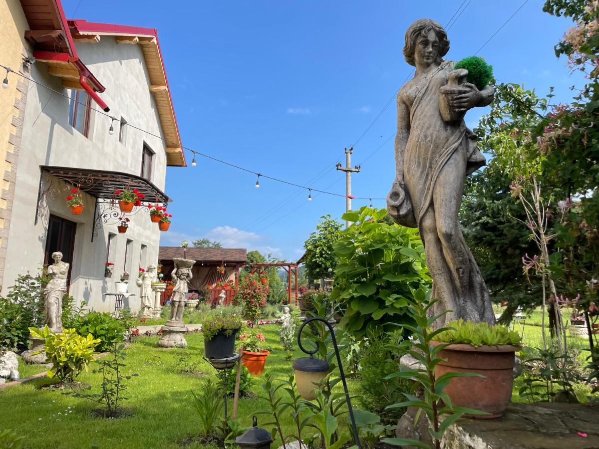 Gasthaus Casa Cu Pitici Vama  Exterior foto